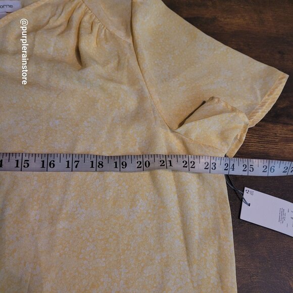 Liz Claiborne Chiffon Dainty Floral Top XL Yellow White Keyhole Button Back NWT - Picture 7 of 10